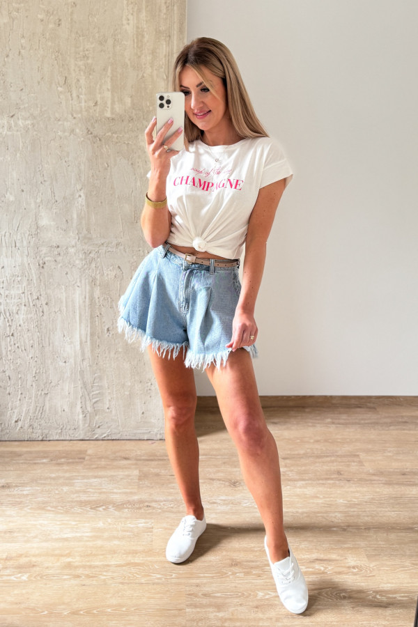 Spodenki Szorty Jeansowe z Postrzępionymi Nogawkami - Niebieski Jeans 8