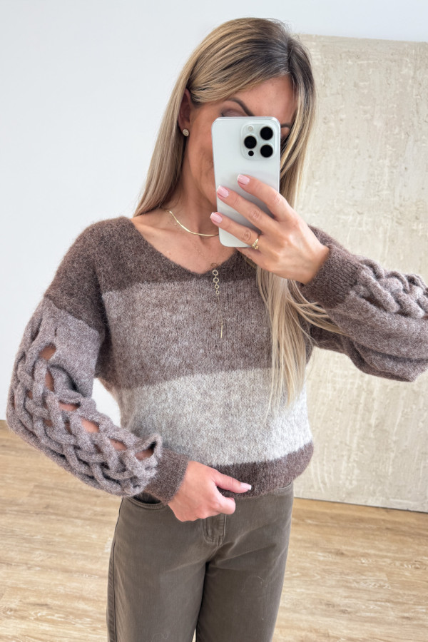Sweter z Ozdobnym Rękawem Trenza - Czekolada/Mocca 7